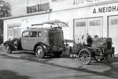 Cadillac_mit_Motorspritze_old
